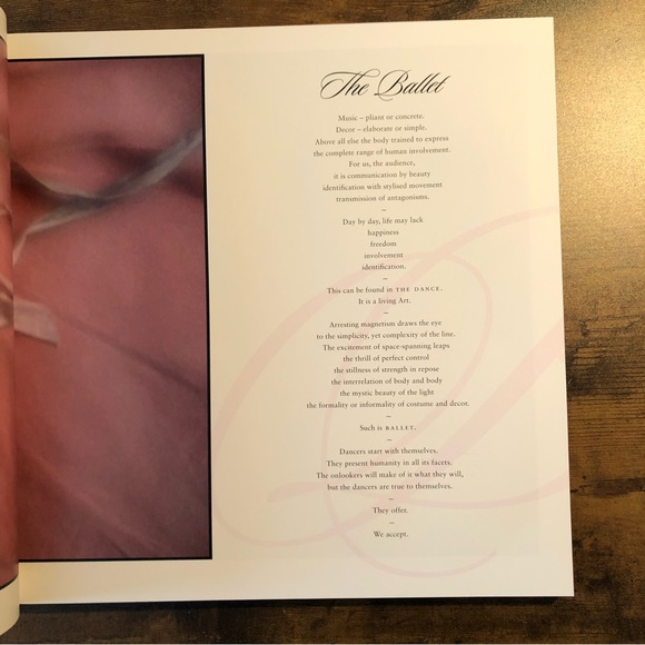 Hardcover book: La Danse by David Hamilton. Includes 4 classical CDs - Picture 5 of 7